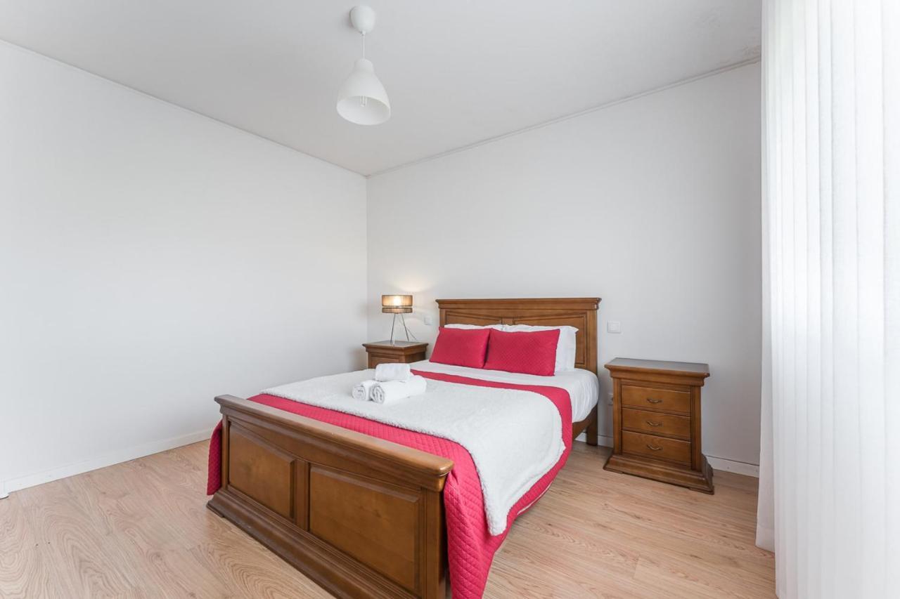Beachfront Villa In Esposende Bagian luar foto