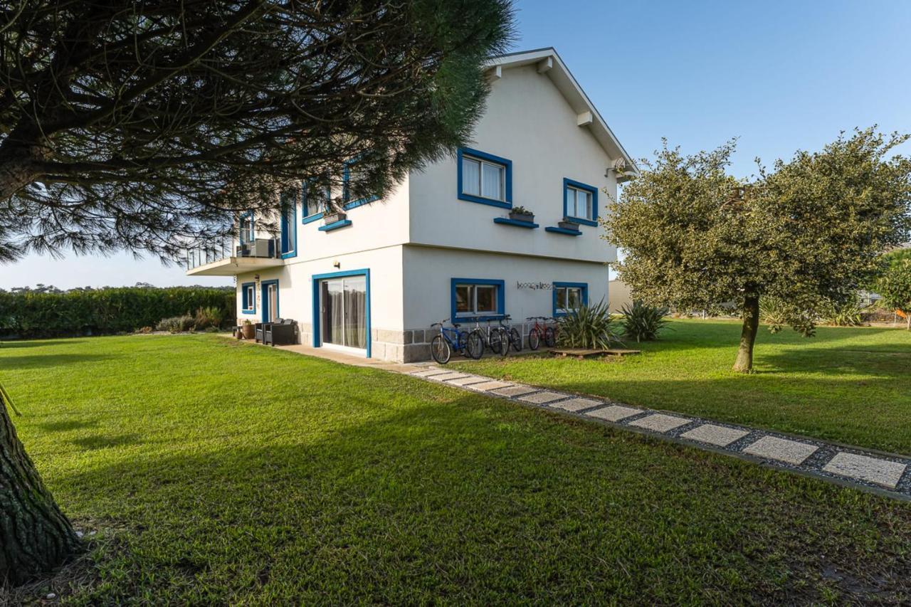 Beachfront Villa In Esposende Bagian luar foto
