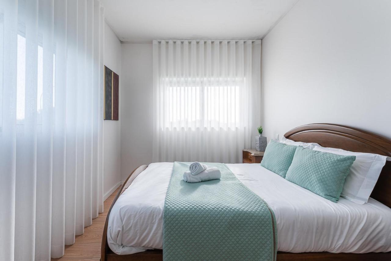 Beachfront Villa In Esposende Bagian luar foto
